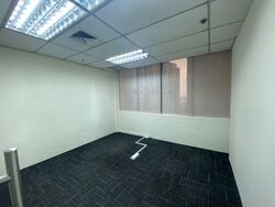 International Plaza (D2), Office #550269371